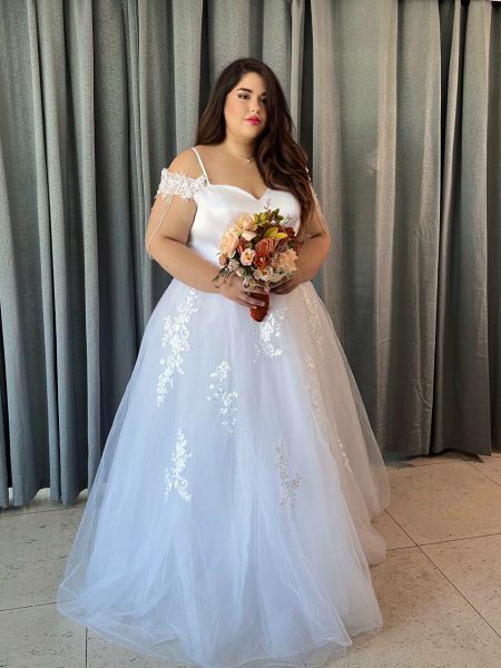 Joan Encaje Y Tul Largo Corte Con Novio Regencia Tallas Grandes