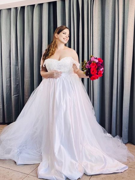 Modelo Annet - Vestido largo con corse y falda de satin y capa de tul