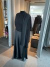 Vestido Jennifer color Negro Piel de Ángel con tiras de gasa multiformas falda Larga "Apegada" Talla : "L-XL"