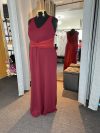 Vestido Jeniffer color Burdeo con tiras de gasa multiformas falda Larga "Apegada" Talla : "L-XL"