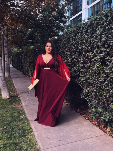 Vestido Mercedes falda larga Burdeo con mangas Ángel talla "XL-2XL"