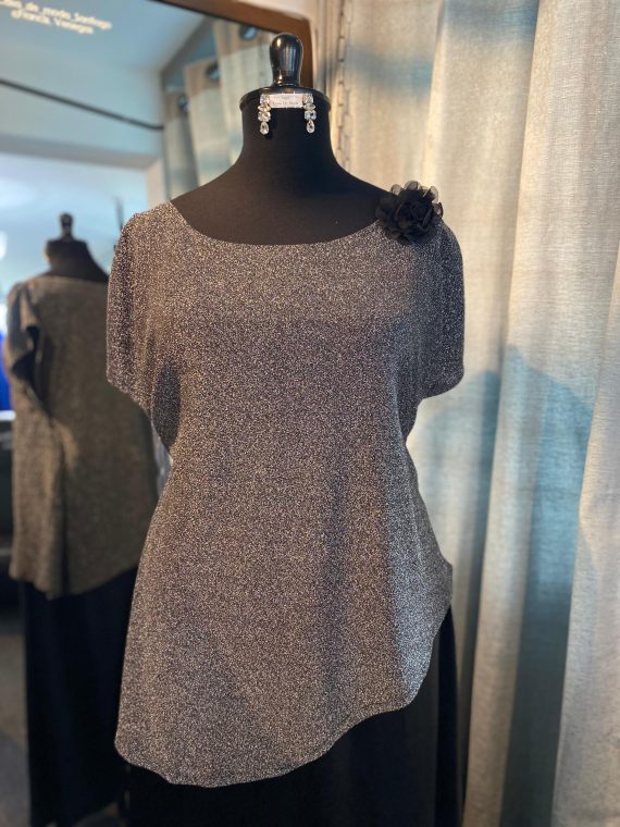 Blusas Formal color Plata Con Mangas (La rosa es opcional)