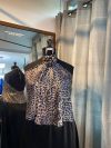 Top de animal print  escote (Halter) hermoso "XL"