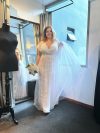 Vestido Mercedes con mangas plato de encaje falda de Tul talla "L-XL" Blanco