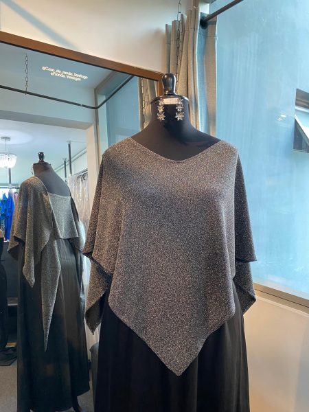 Tapado de tela brillante Color Plata talla "M-L-XL" Asimétrico