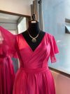 Vestido Mercedes falda larga con tajo color Fucsia con mangas talla "L-XL"