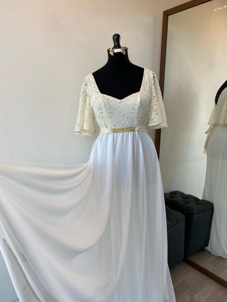Vestido Diva Espalda con escote en "V" mangas plato de Encaje "XL" color Ivory falda Larga de Gasa
