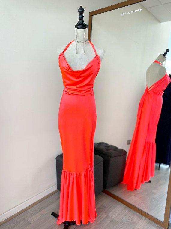 Vestido Vega (Exclusivo para arriendo) sirena (apegado) Fluor falda larga con cola "XS-S"