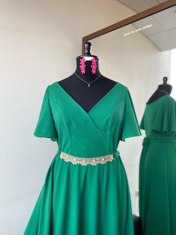 Vestido Mercedes con falda Larga de Crepe color Verde con mangas Plato talla "2XL-3XL"