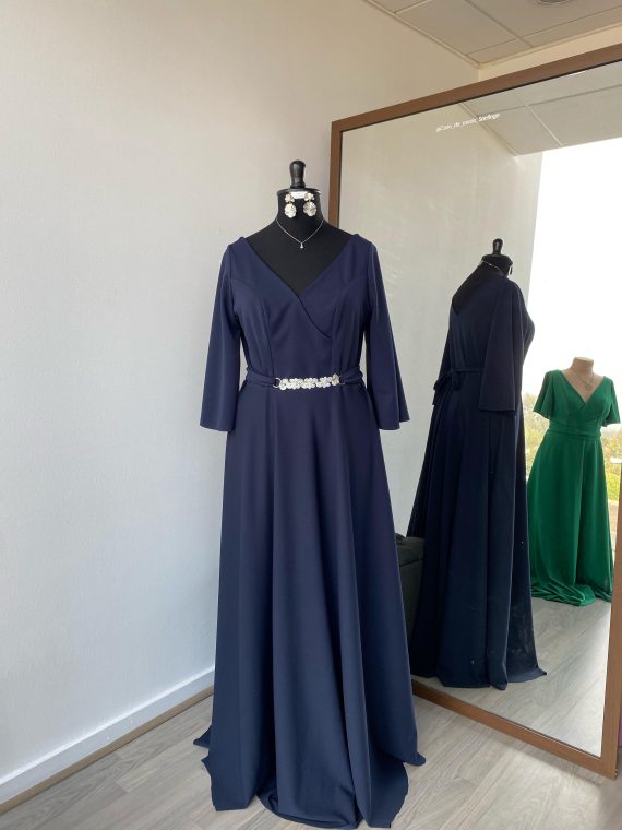 Vestido Mercedes con falda Larga de Crepe color Azul Marino con mangas 3/4