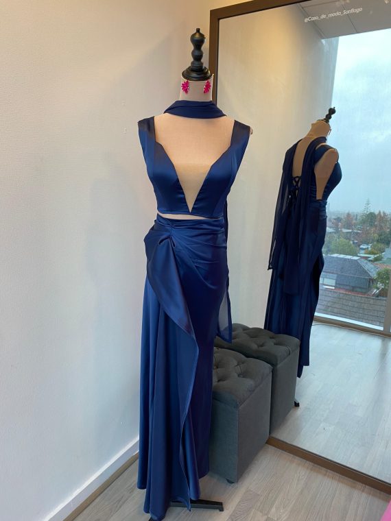 Conjunto Pasión Nocturna, corse de color azul marino y falda envolvente de piel de angel talla XS-S