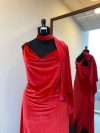 Vestido Eva color Rojo Terciopelo falda Larga "Apegada" Talla : "L-XL"