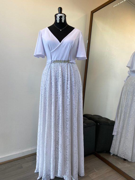 Vestido Mercedes con mangas plato falda larga de Encaje talla "XL-2XL" color Blanco