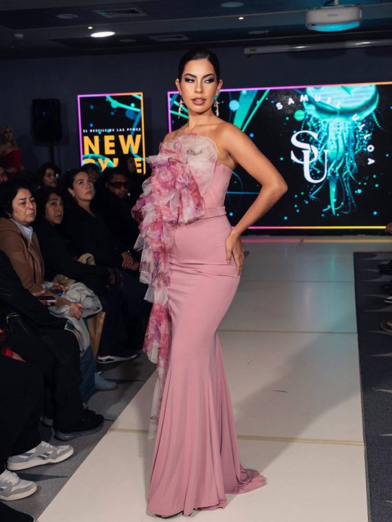 Vestido Teresa (apegado) color palo rosa, Falda Sirena Talla XS-S