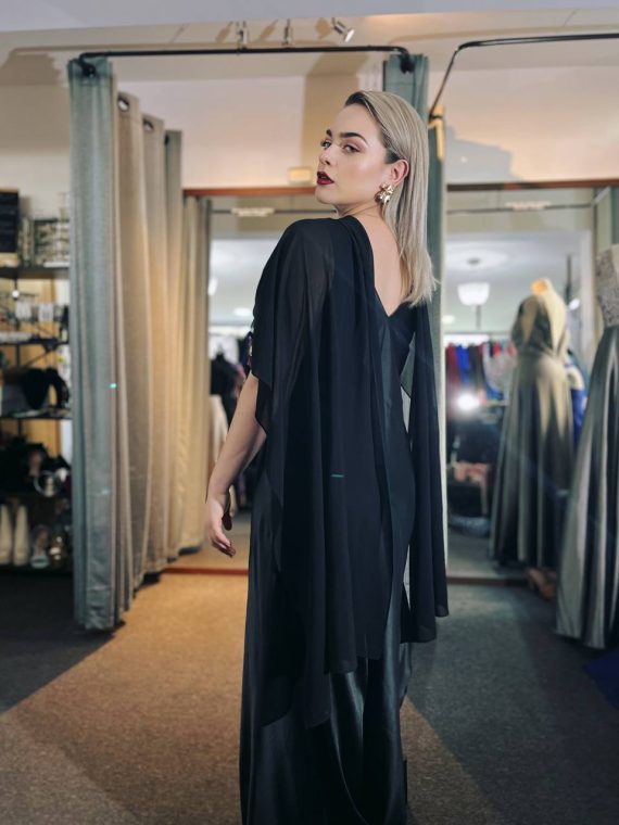 Vestido Jennifer color Negro Piel de Ángel con tiras de gasa multiformas falda Larga "Apegada" Talla : "L-XL"