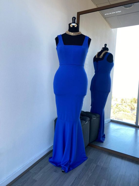 Vestido Fernanda, Crep Azul rey, Falda Sirena, talla L-XL